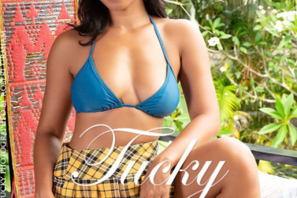 Tucky: Presenting Tucky by Robert Graham