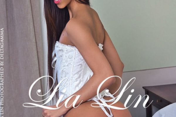 Lia Lin: Presenting Lia Lin by Deltagamma