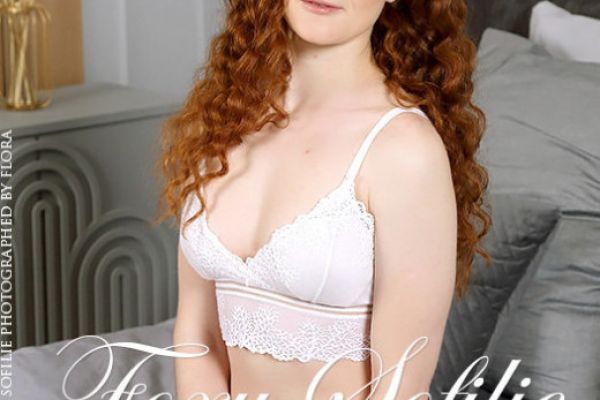 Foxy Sofilie: Presenting Foxy Sofilie by Flora